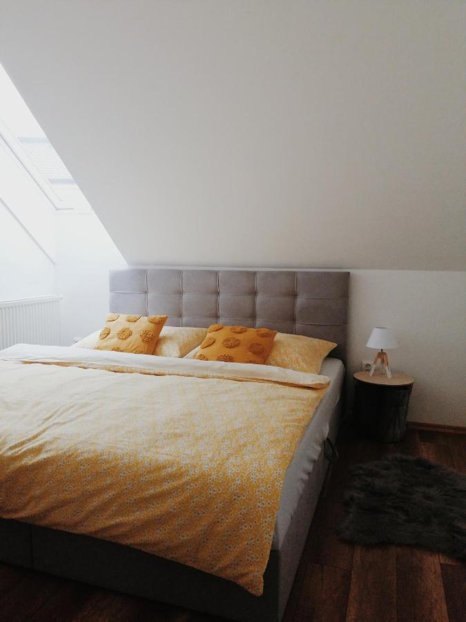 Apartman Pri Parku Sered' 외부 사진